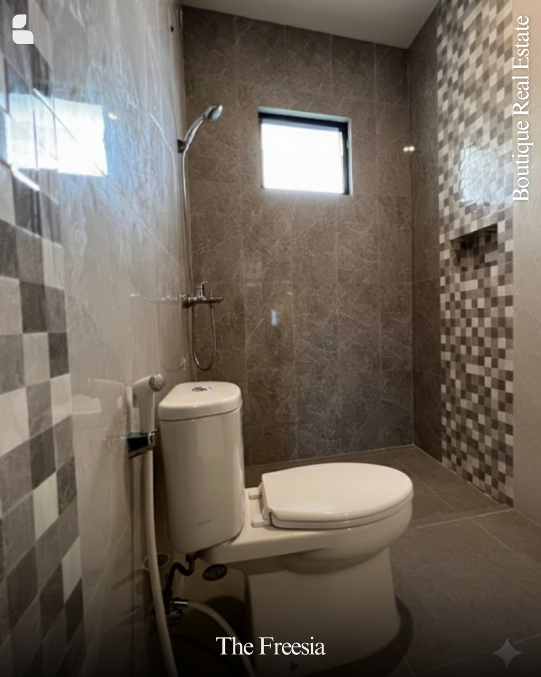 boutique-real-estate-developer-bumihomey-the-freesia-design-bathroom-rumah-3-lantai-bumi-azurite