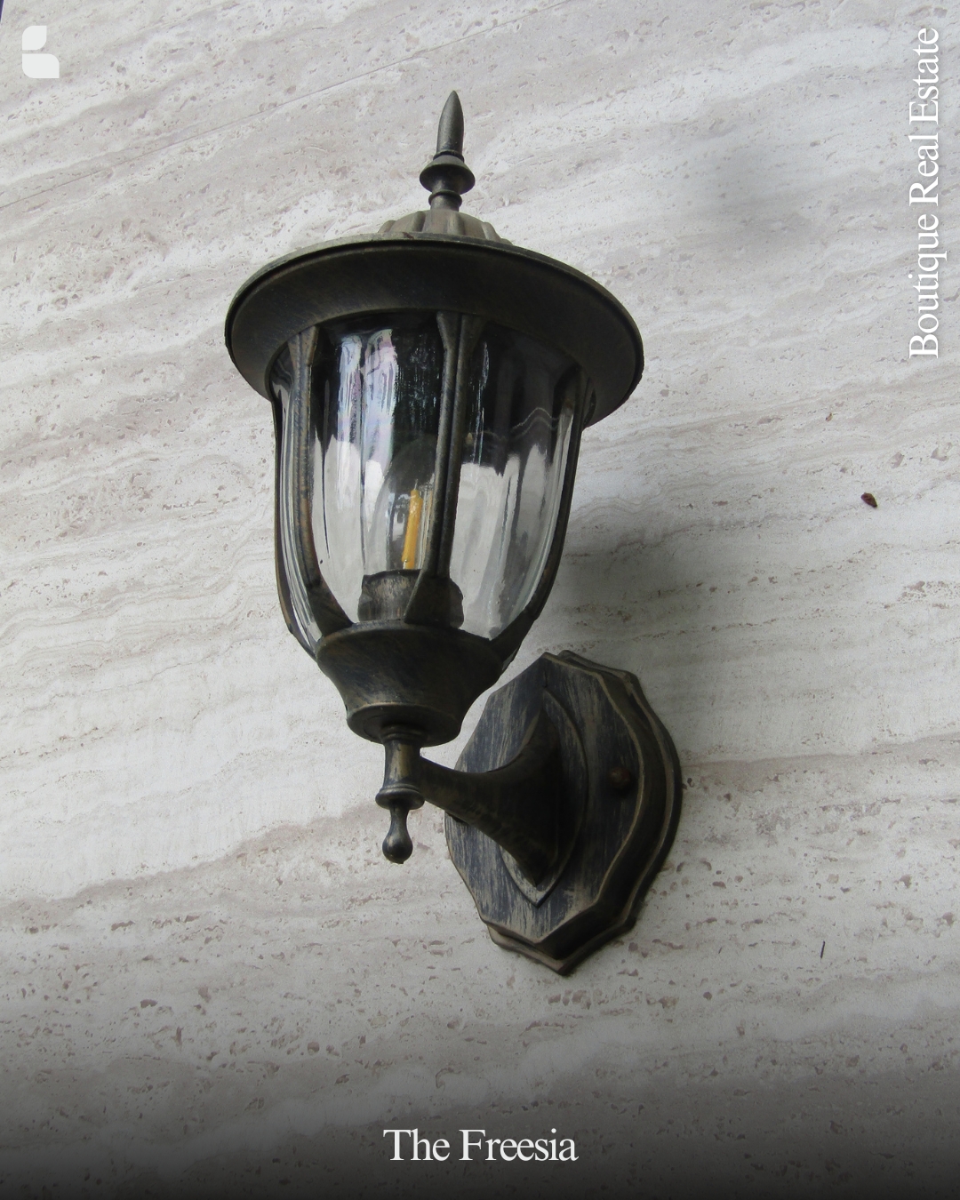 boutique-real-estate-developer-bumihomey-the-freesia-design-wall-rumah-3-lantai-bumi-azurite