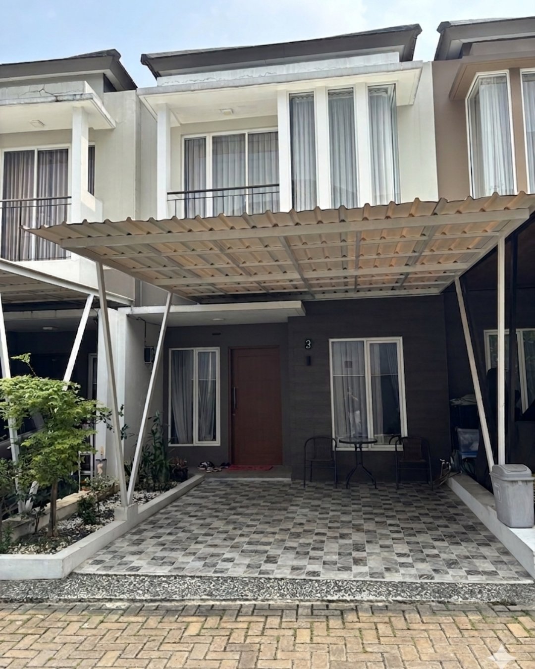 the-boutique-developer-bumihomey-boutique-real-estate-developer-indonesia-rumah-homey-2-lantai-the-clover-bumi-alexandrite-jatiasih-bekasi-facade